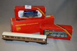 Hornby Railways 00-Gauge Carriages and Two Engines