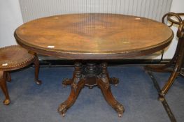Victorian Walnut Inlaid Oval Topped Loo Table on C