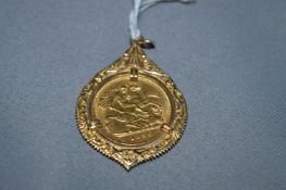Gold Mounted Half Sovereign - 1896, Approx 9g