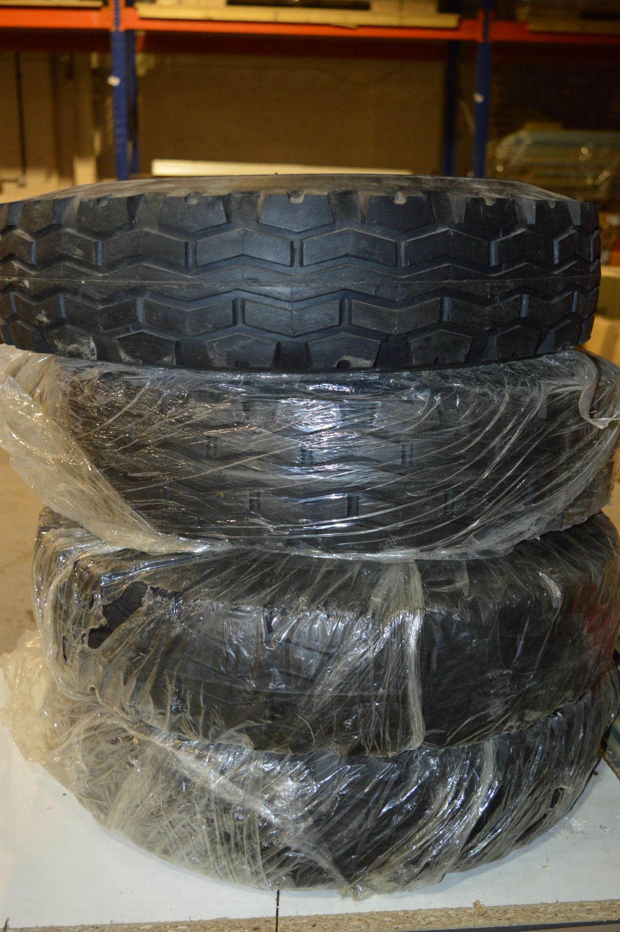 *Four New Mobile Home Tyres 6x9