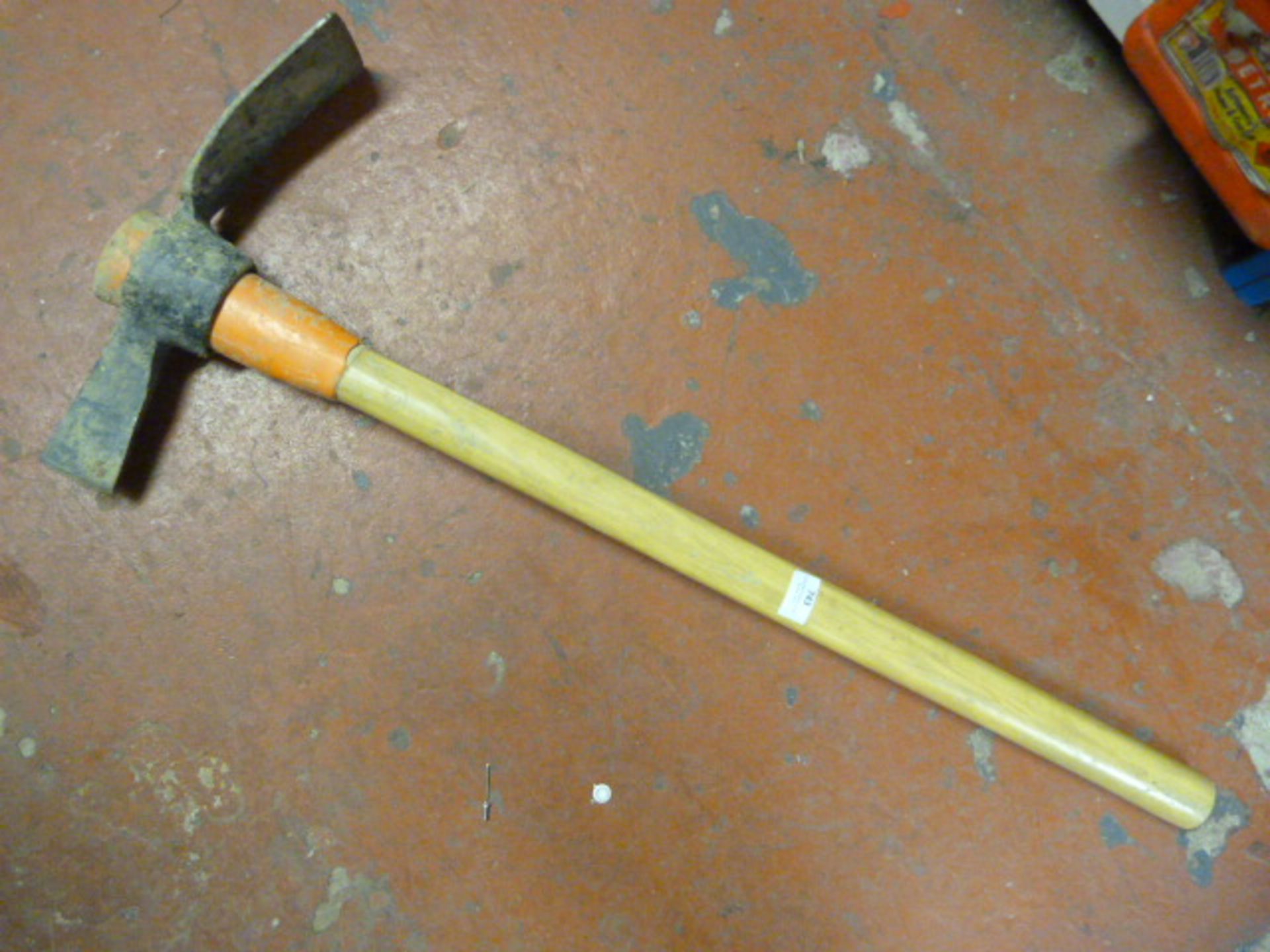 Bulldog Mattock Pickaxe