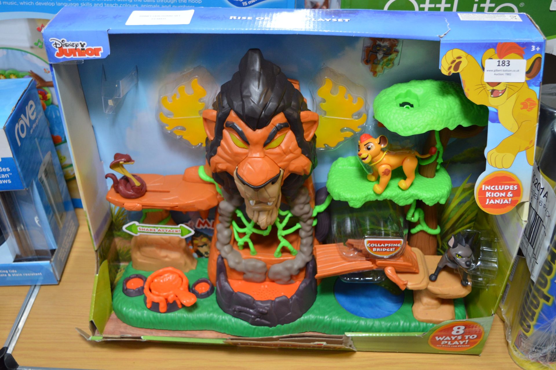 *Disney Lion Guard - Rise of Scar Playset