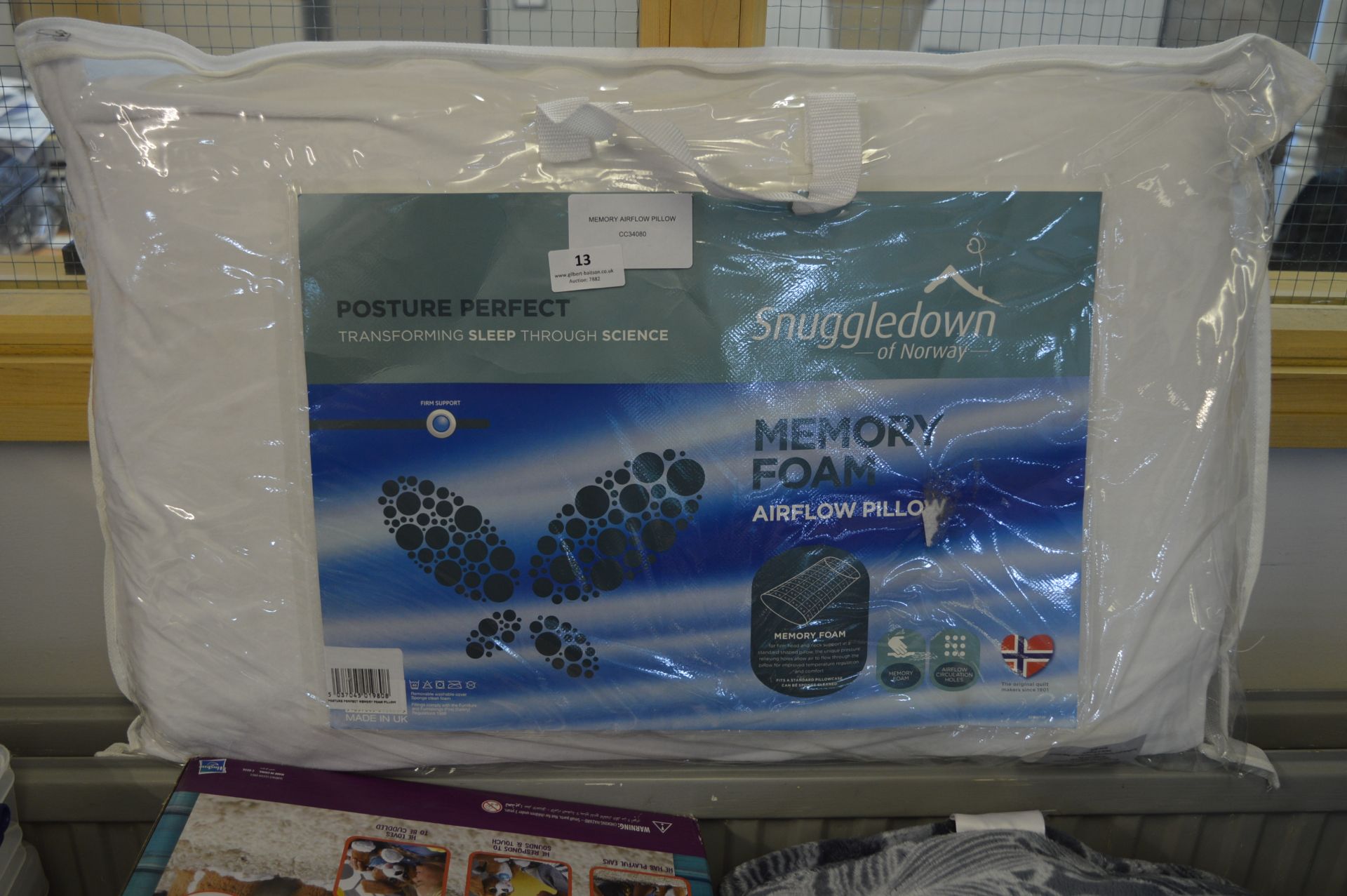 *Memory Airflow Pillow