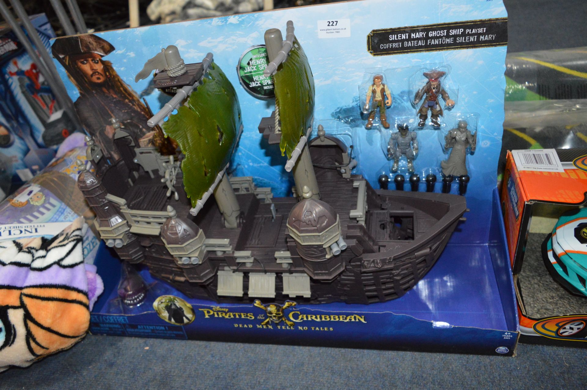 *Pirates of the Caribbean - Silent Mary Ghost Ship Playset