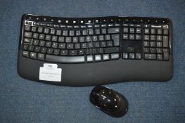 *Microsoft Comfort Keyboard