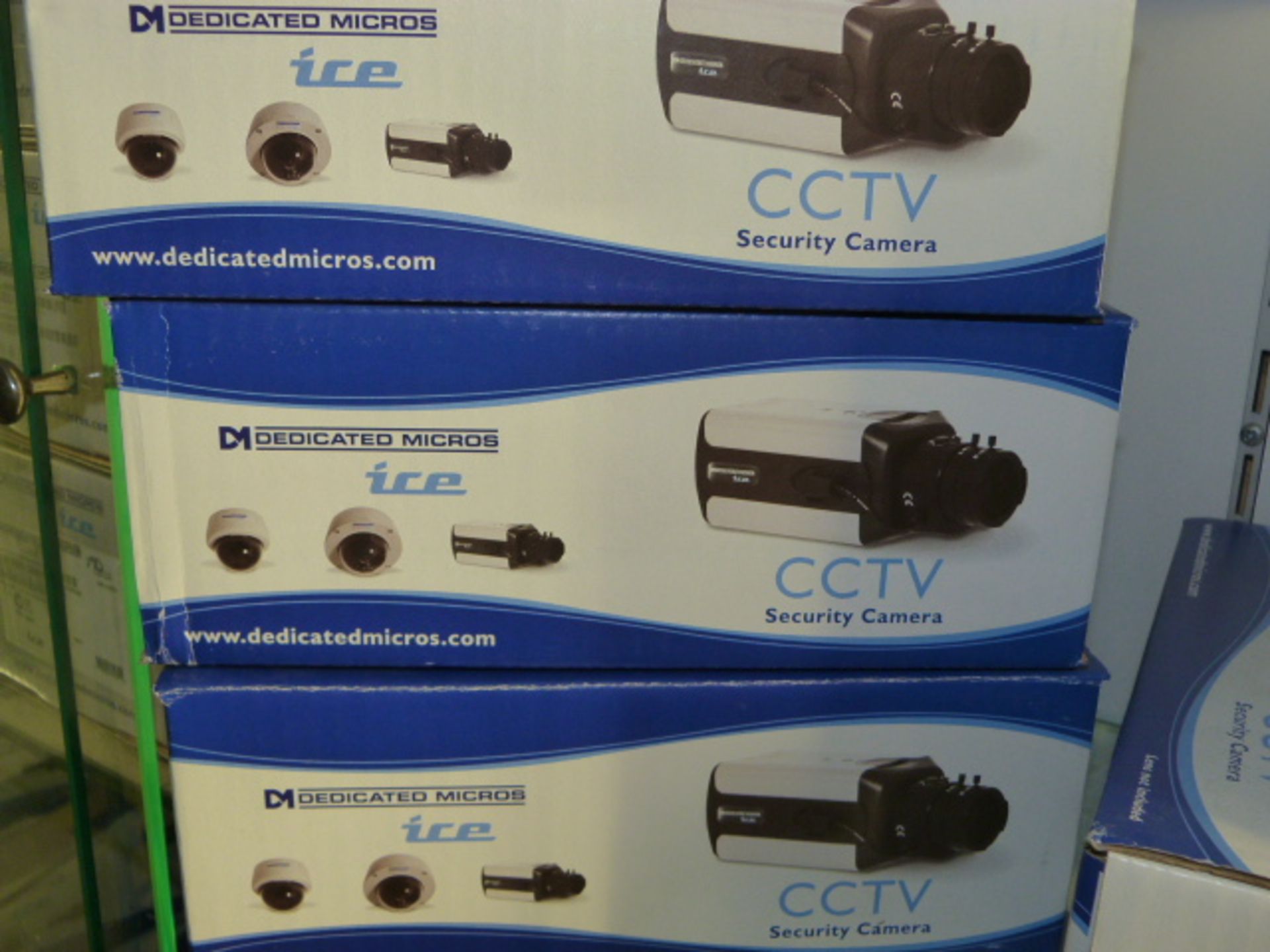 *Three Dedicated Macros CCTV Cameras 1/3480C/MDSP