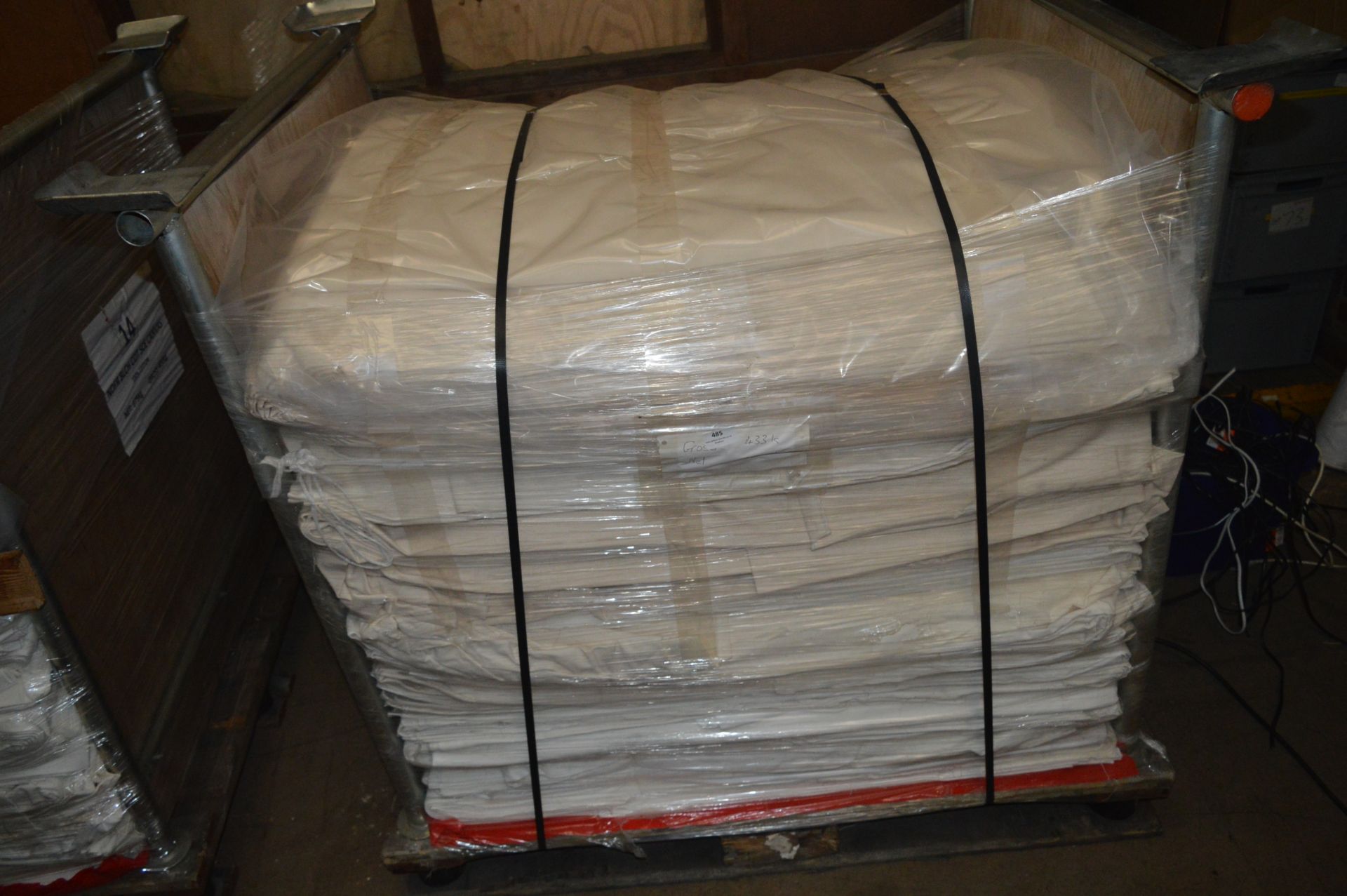 *Pallet Containing 408kg of 100% Cotton NDFR Bleach Cotton Canvas 3m-10m Pieces