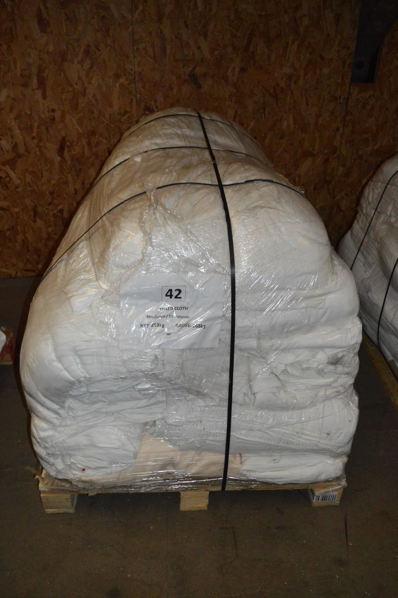 *Pallet Containing 253kg of 95% Cotton, 5% Polyester Filled Cloth