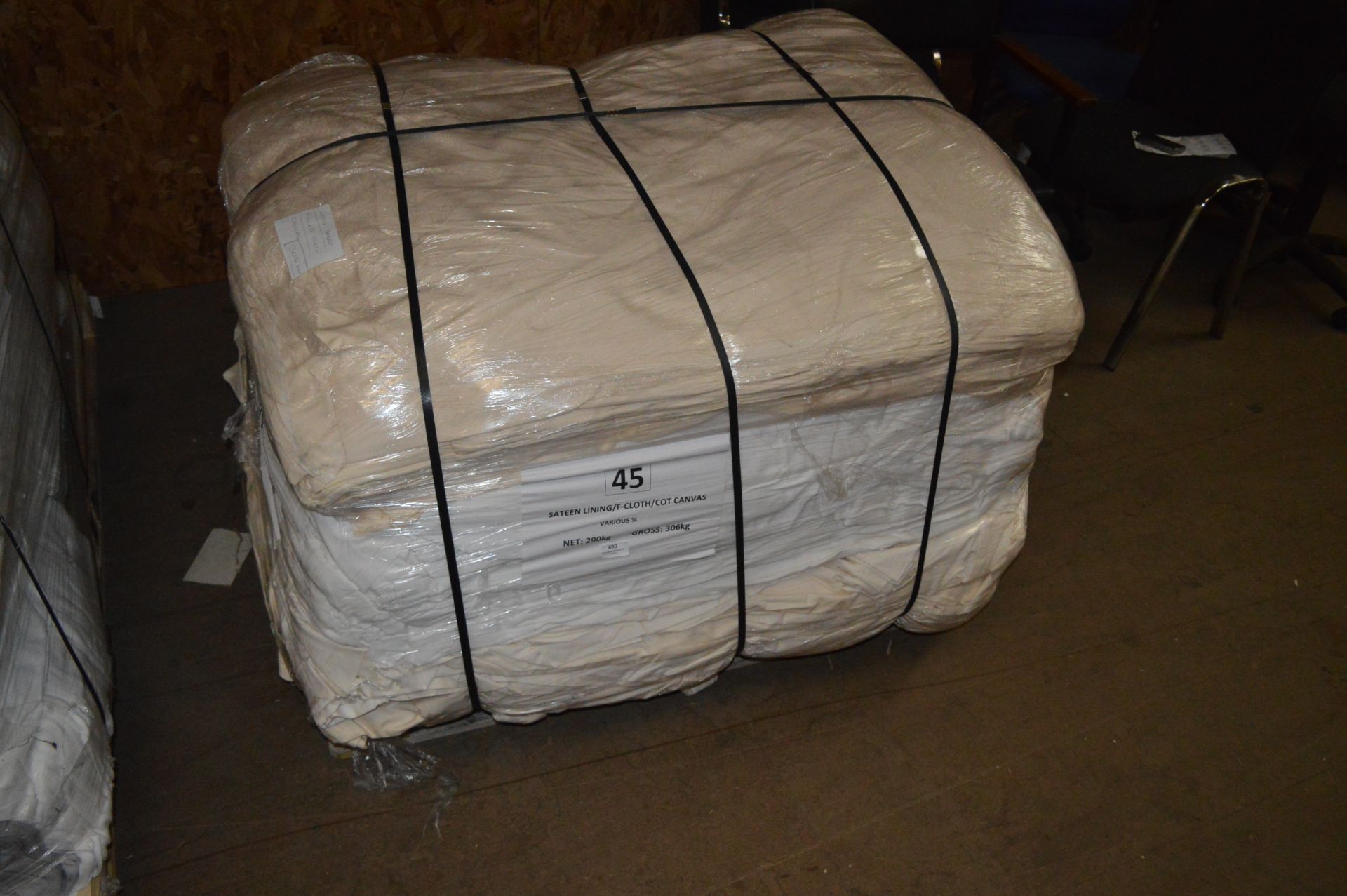 *Pallet Containing 290kg of Sateen Lining, F-Cloth and Cotton Canvas (Various %)