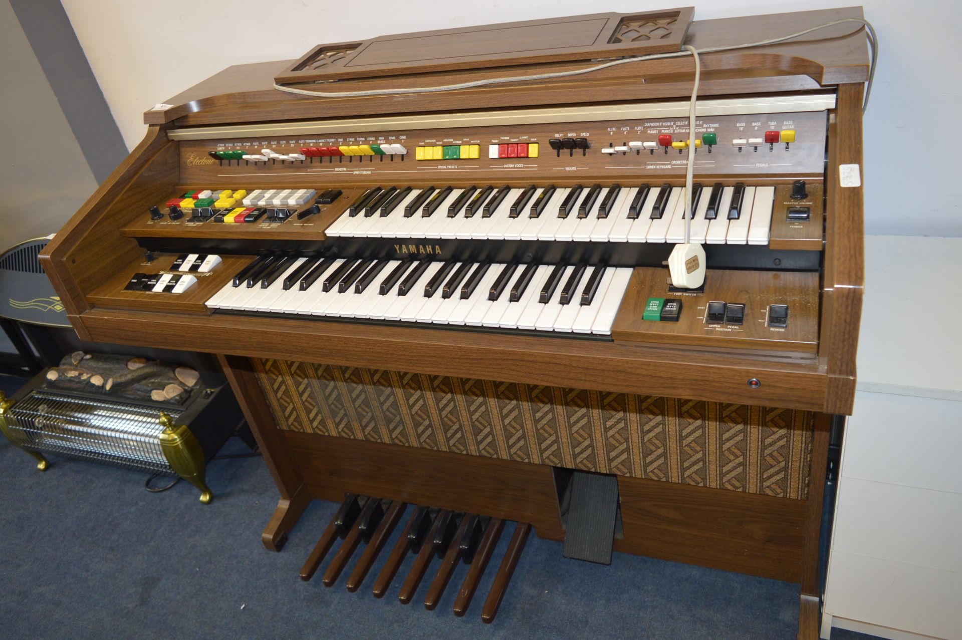 Electone Twin Keyboard Electric Organ