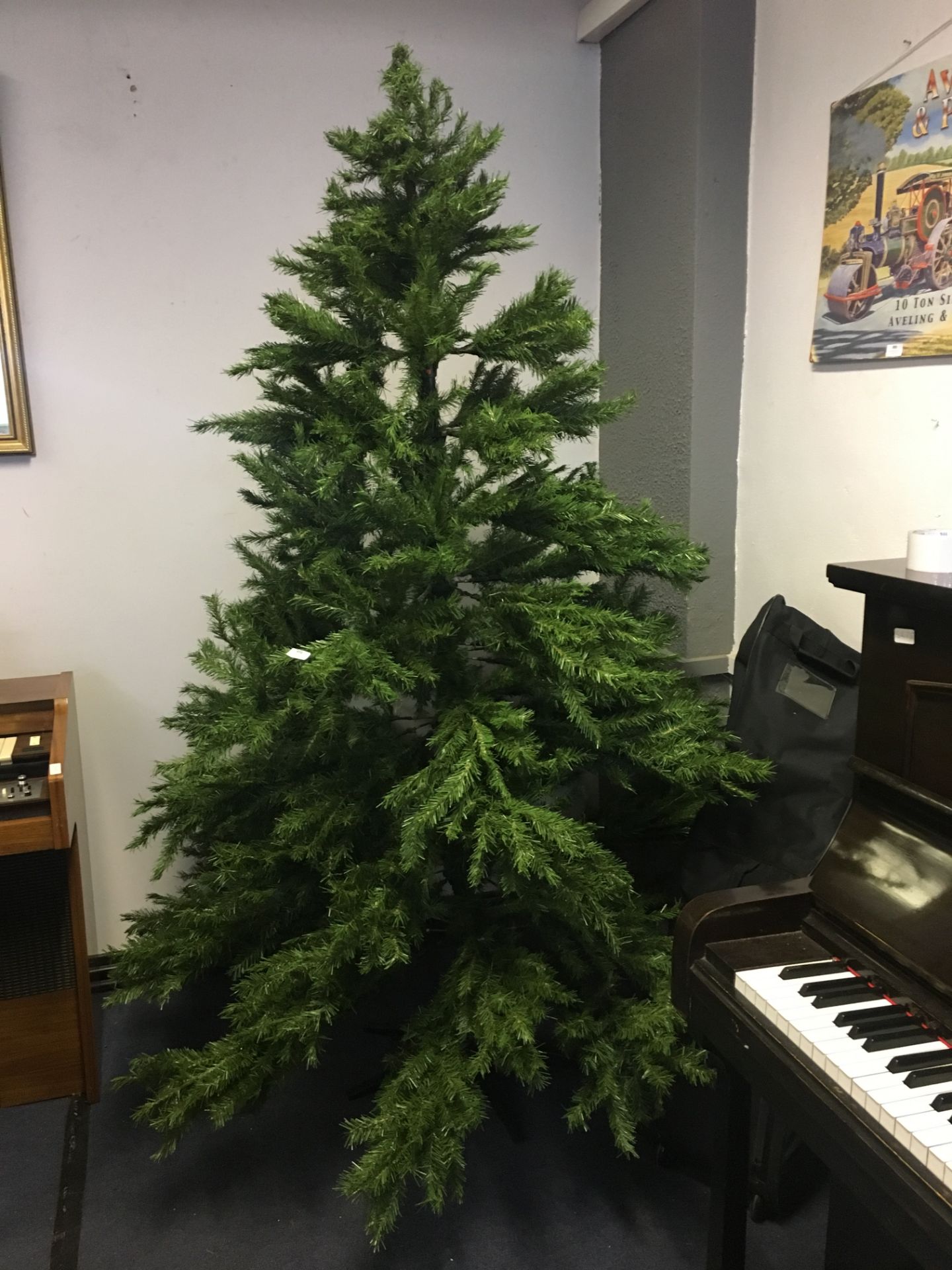 Large Christmas Tree with Carry Bag