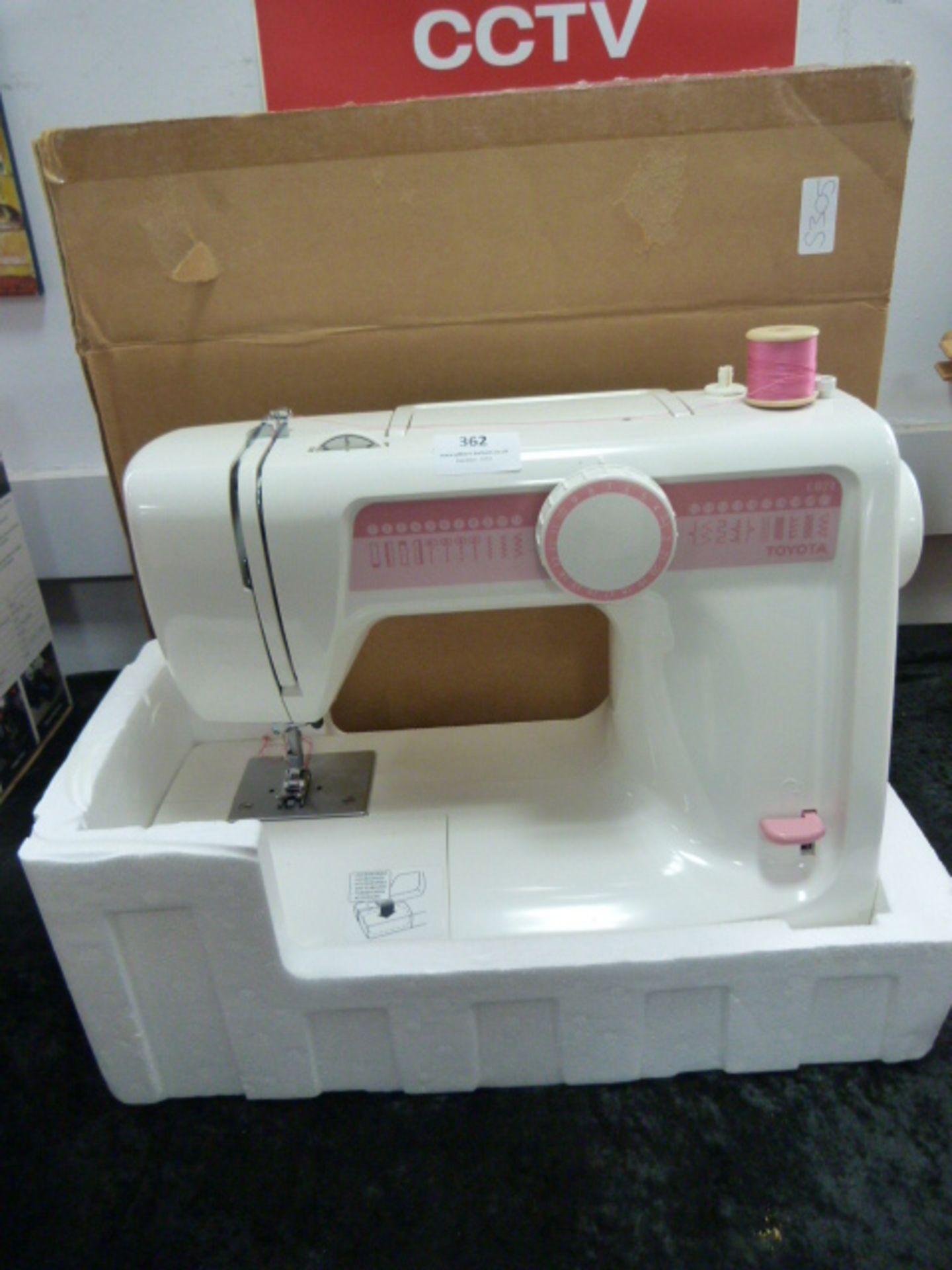 Toyota CB21 Tabletop Sewing Machine
