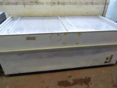 Chest Freezer with Sliding Glass Lid