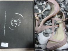 Ladies High Heel Shoes Size: 40 (Pale Pink)