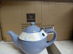 *Box of 6 Lilac Six Cup Filter Teapots