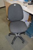 *Typist's Swivel Chair (Charcoal)