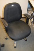 *Operator's Gas Lift Armchair (Charcoal)