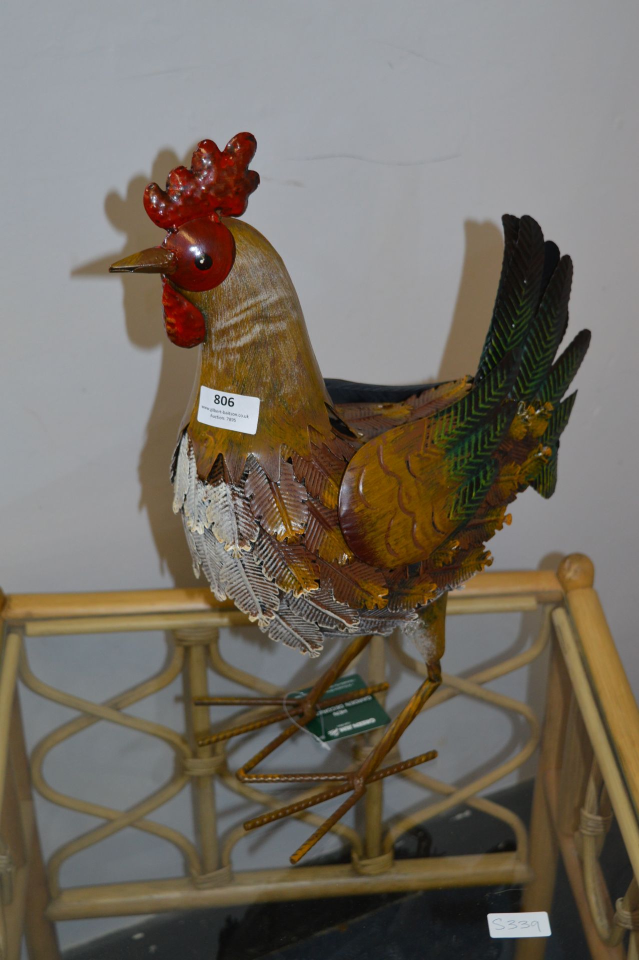 *Painted Metal Garden Ornament - Chicken