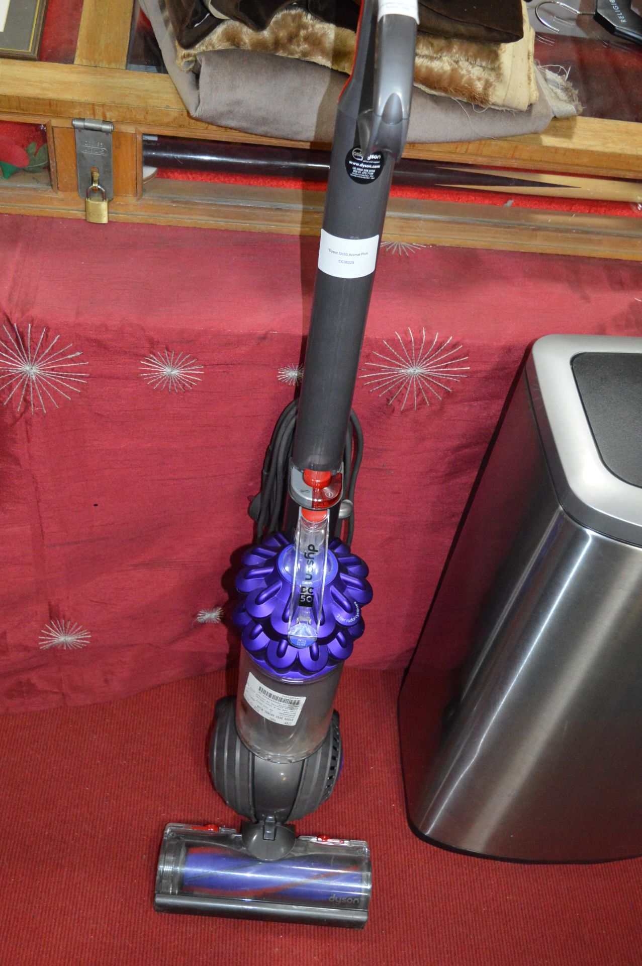 *Dyson Dc50 Animal Plus