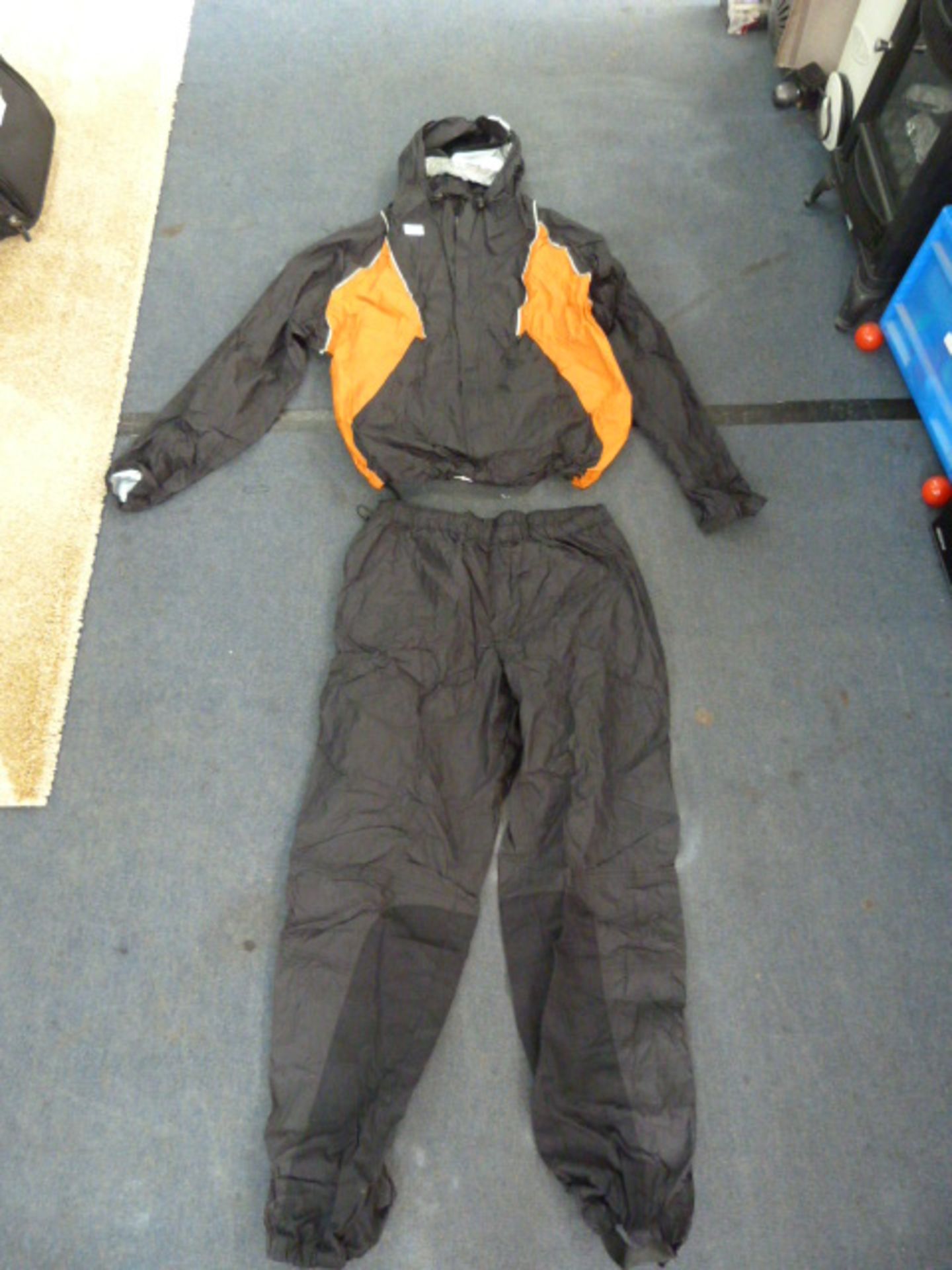 Harley Davidson Waterproof Jacket and Trousers Size:Large