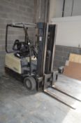 *Crown INTSS.807983.004 Electric Forklift Truck -