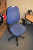 *Executive Highback Swivel Chair (Blue)