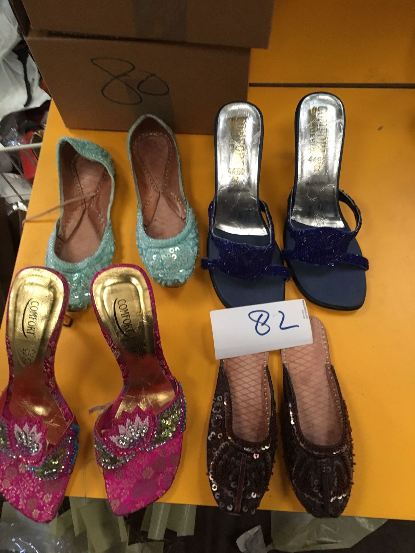 Box Containing Four Pairs of Asian Style Shoes (Assorted Colourways and Sizes)