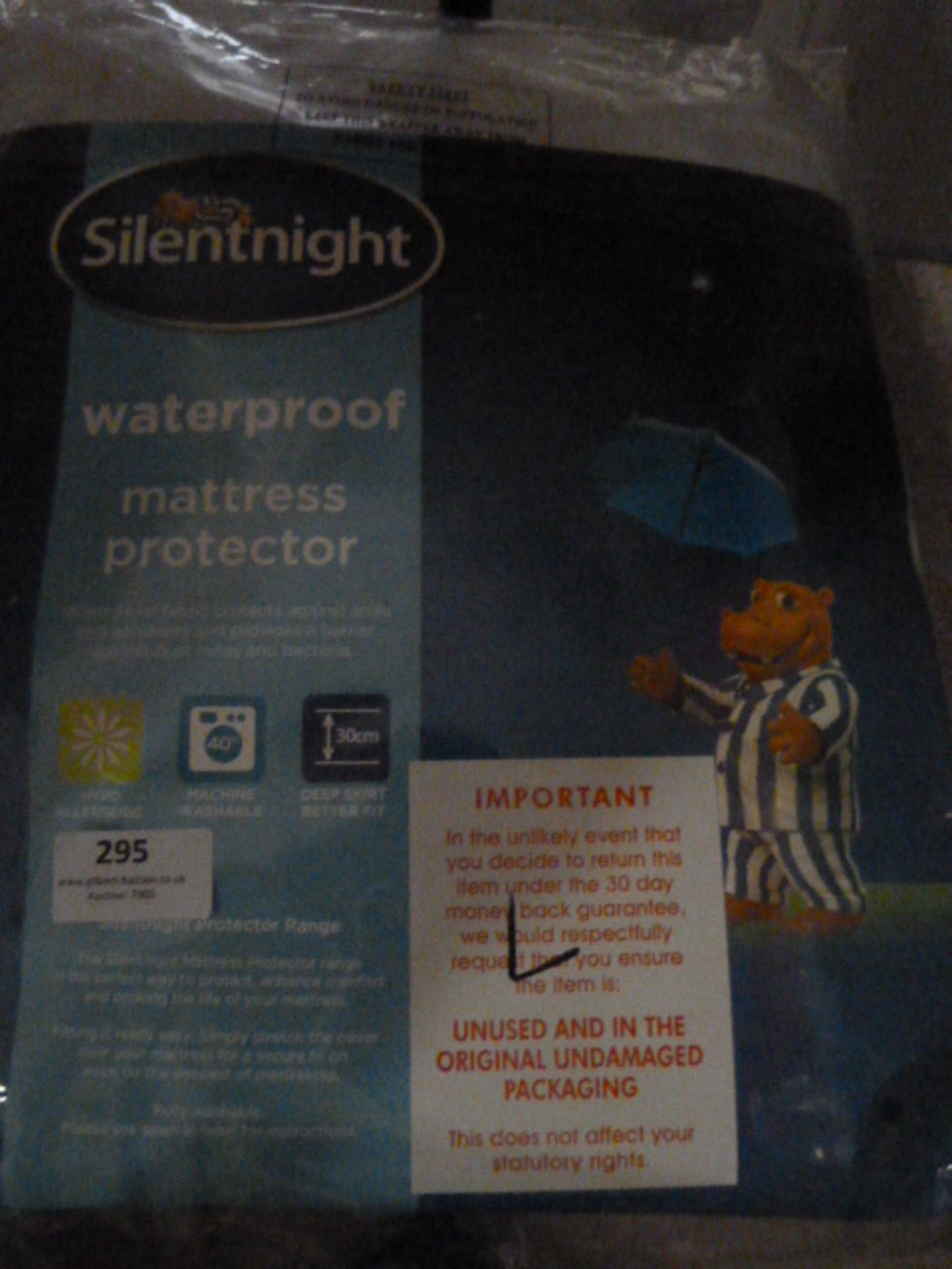 Silentnight Waterproof Mattress Protector (Single,
