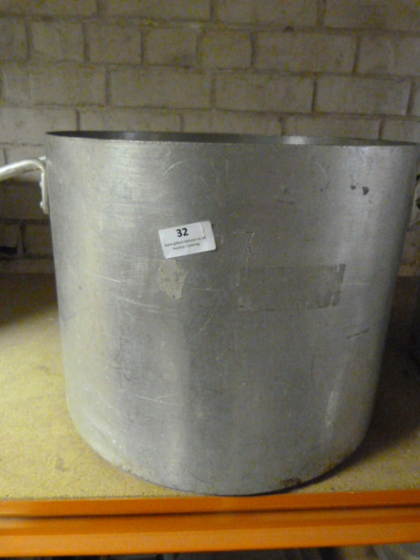 *Large 15" Aluminium Saucepan