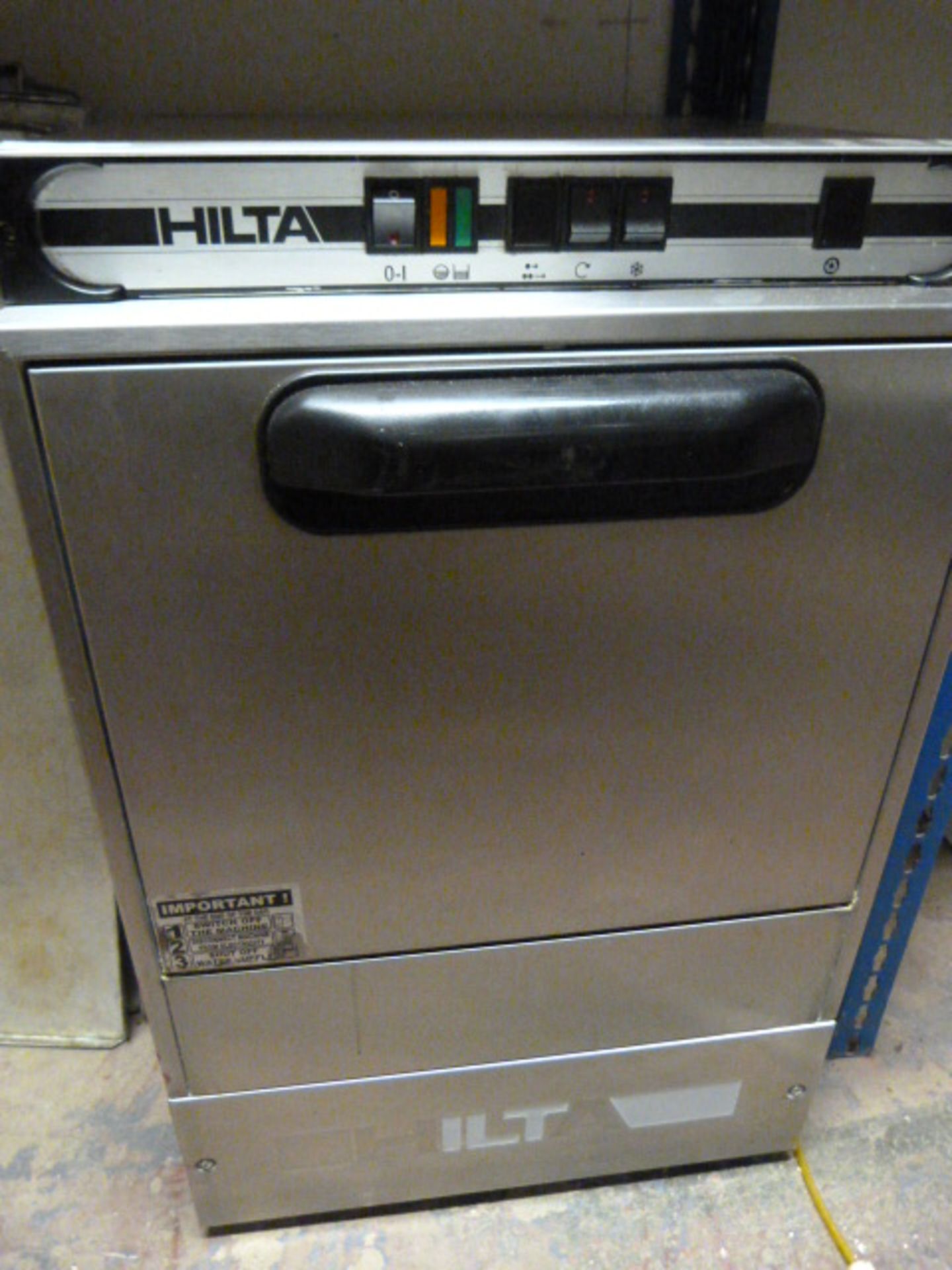 Hilta Undercounter Cabinet Type Glass Washer