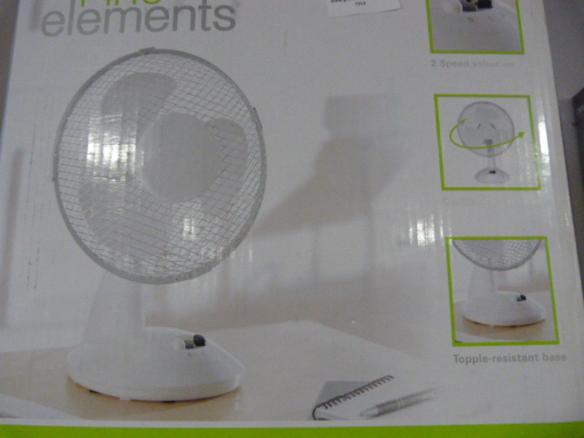 *Fine Elements Oscillating 9" Desk Fan