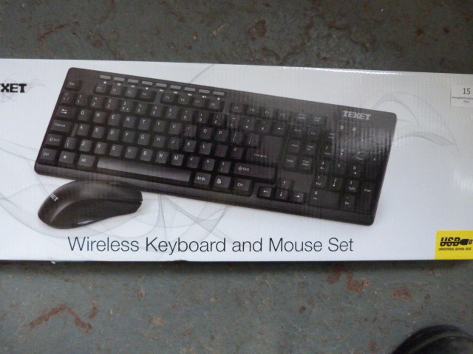 *Texet Wire Keyboard and Mouse