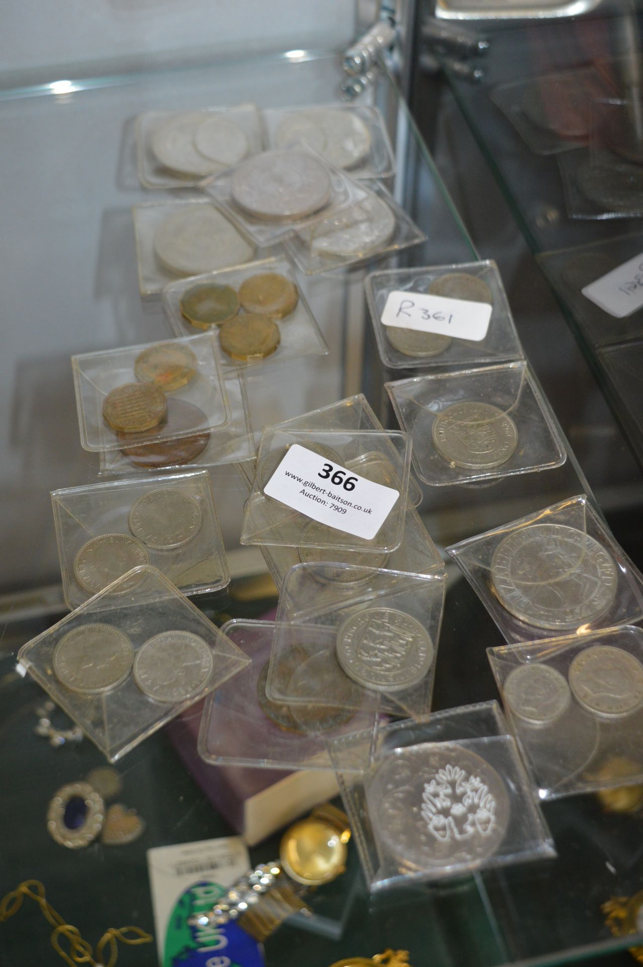 Collection of British Coins and Commemorative Coin