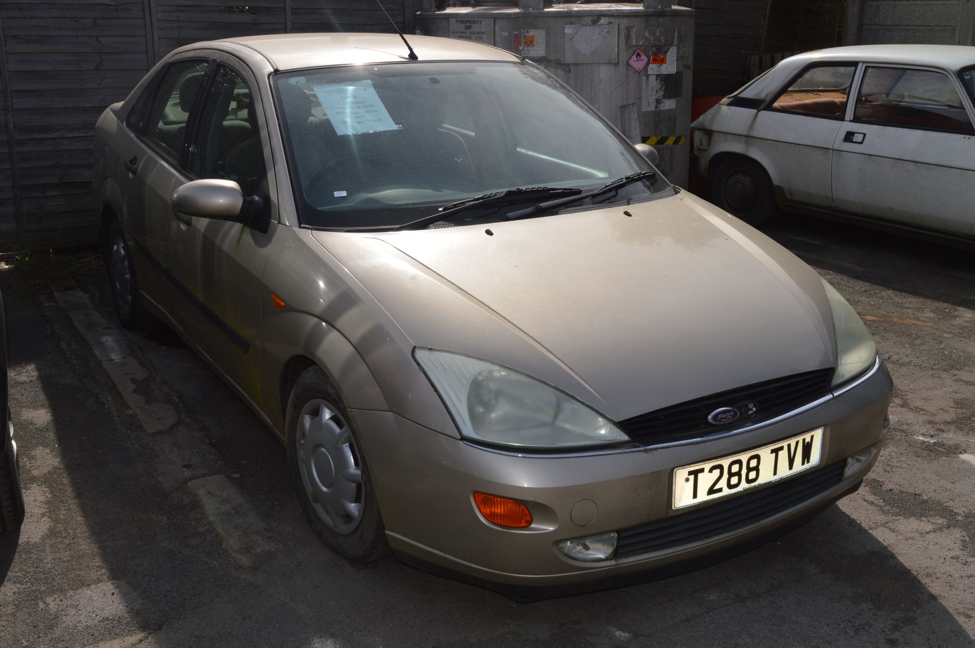 Ford Focus Reg: T288 TVW MOT: Expired Jan 2018 Mileage: 99359