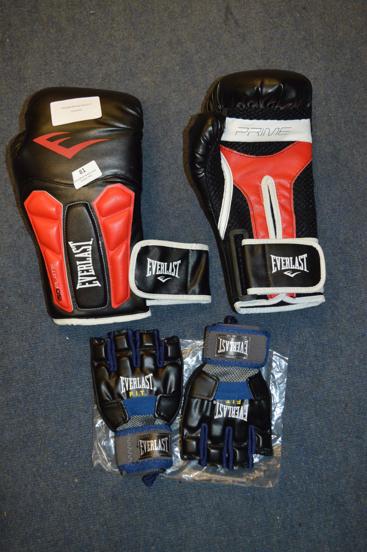 *Everlast Boxing Set