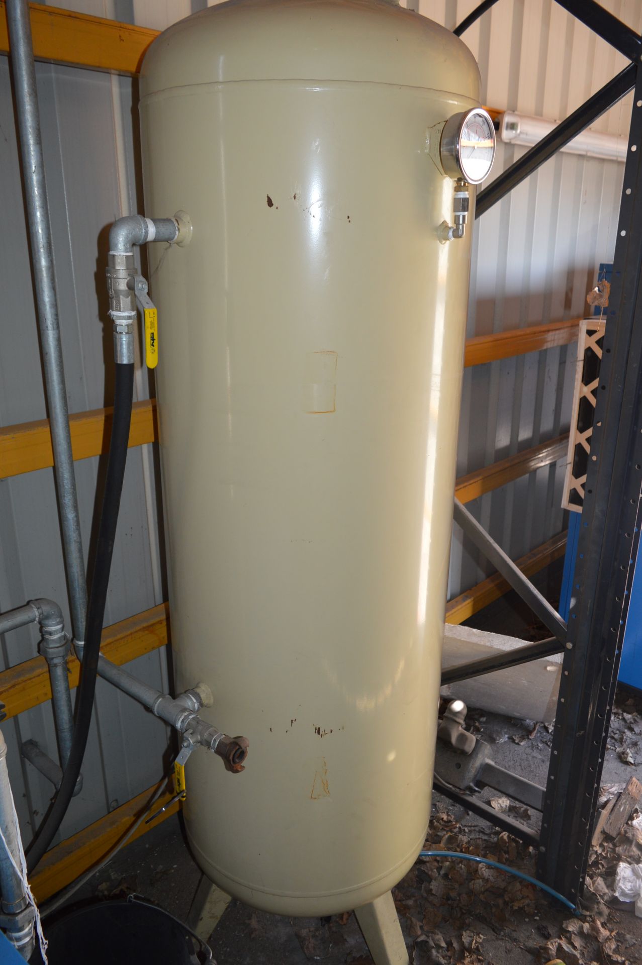 Worthington Creyssensac Rollair 20 Compressor with DW17 Air Dryer, Air Receiver and Air Lines - Image 5 of 5