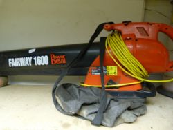 7915 - Timed Online Collective Auction of Tools, Commercial Equipment and Household Items