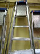 10ft Industrial Aluminium Steps with Handrail
