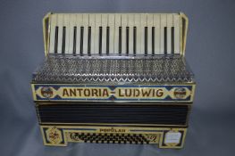 Antoria Ludwig Popular Accordion in Case