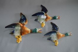 Pottery Wall Ornaments - Flying Ducks