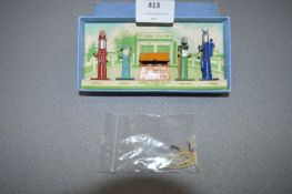 Dinky Meccano Diecast Filling Station Accessories set No.49