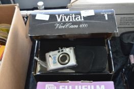 Vivitar Vivicam 4000 Digital Camera and Accessorie