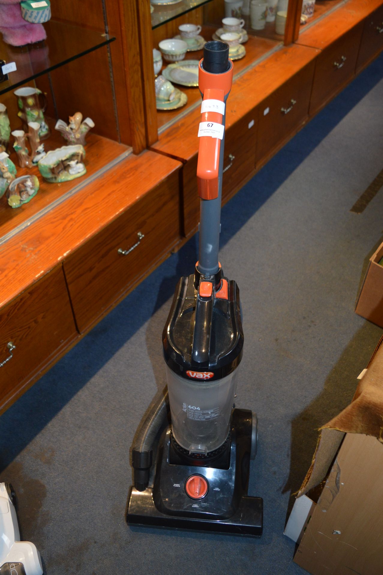 Vax 604 Action Vacuum Cleaner