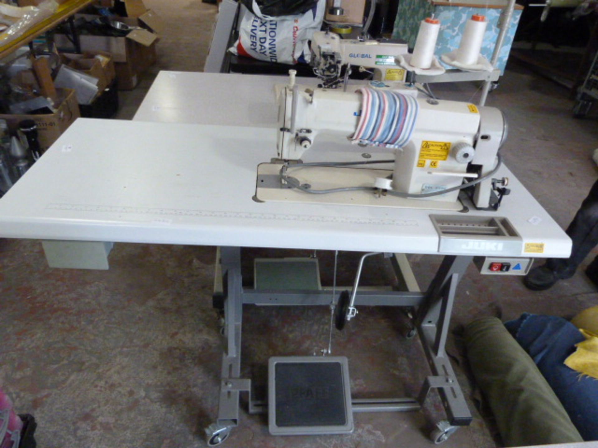 *Juki DLL-8500 Sewing Machine