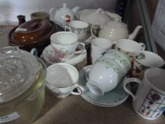 Quantity of Assorted China