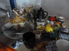 Quantity of Decorative Pottery and Glassware
