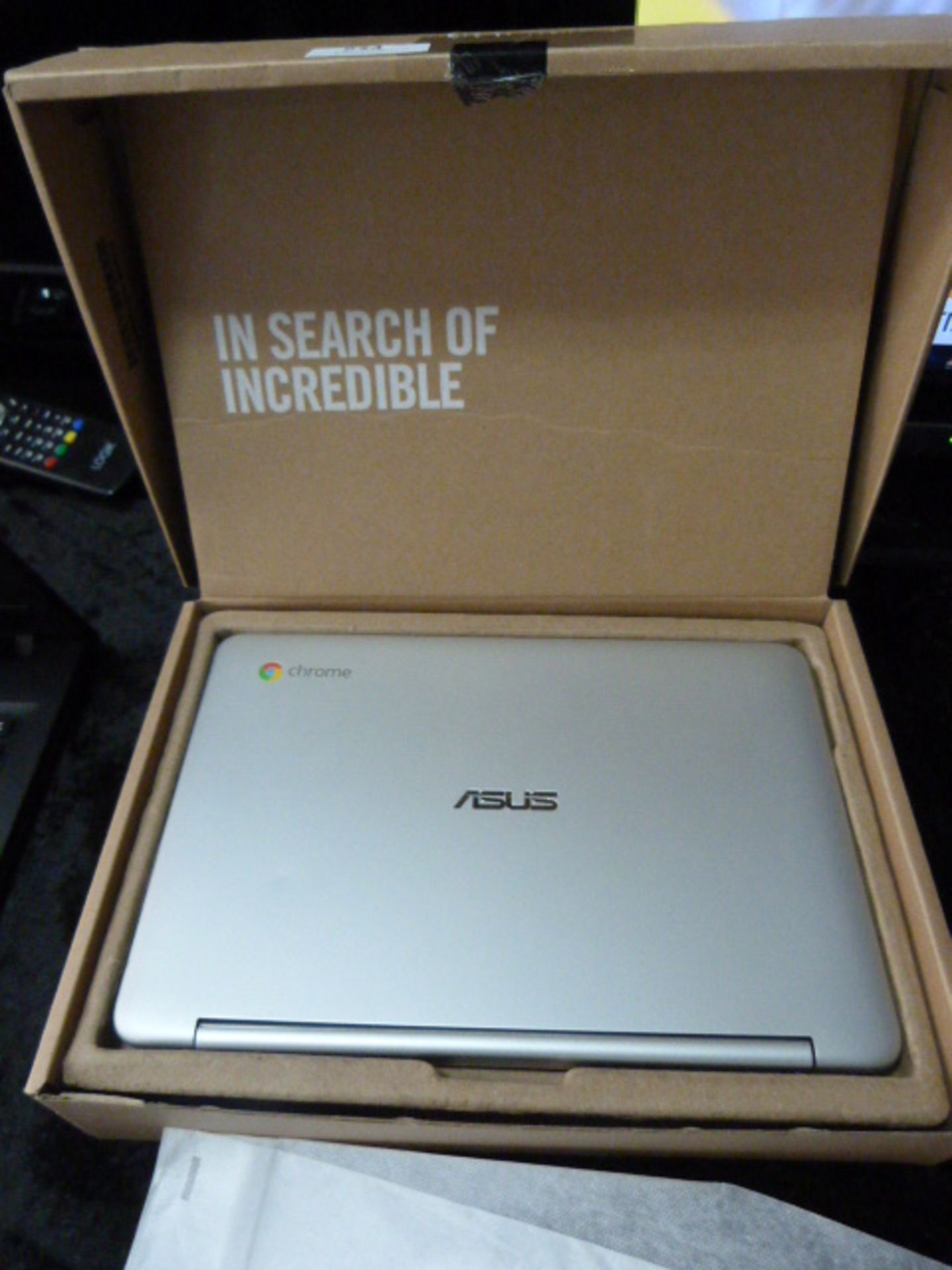 Asus Chrome Book