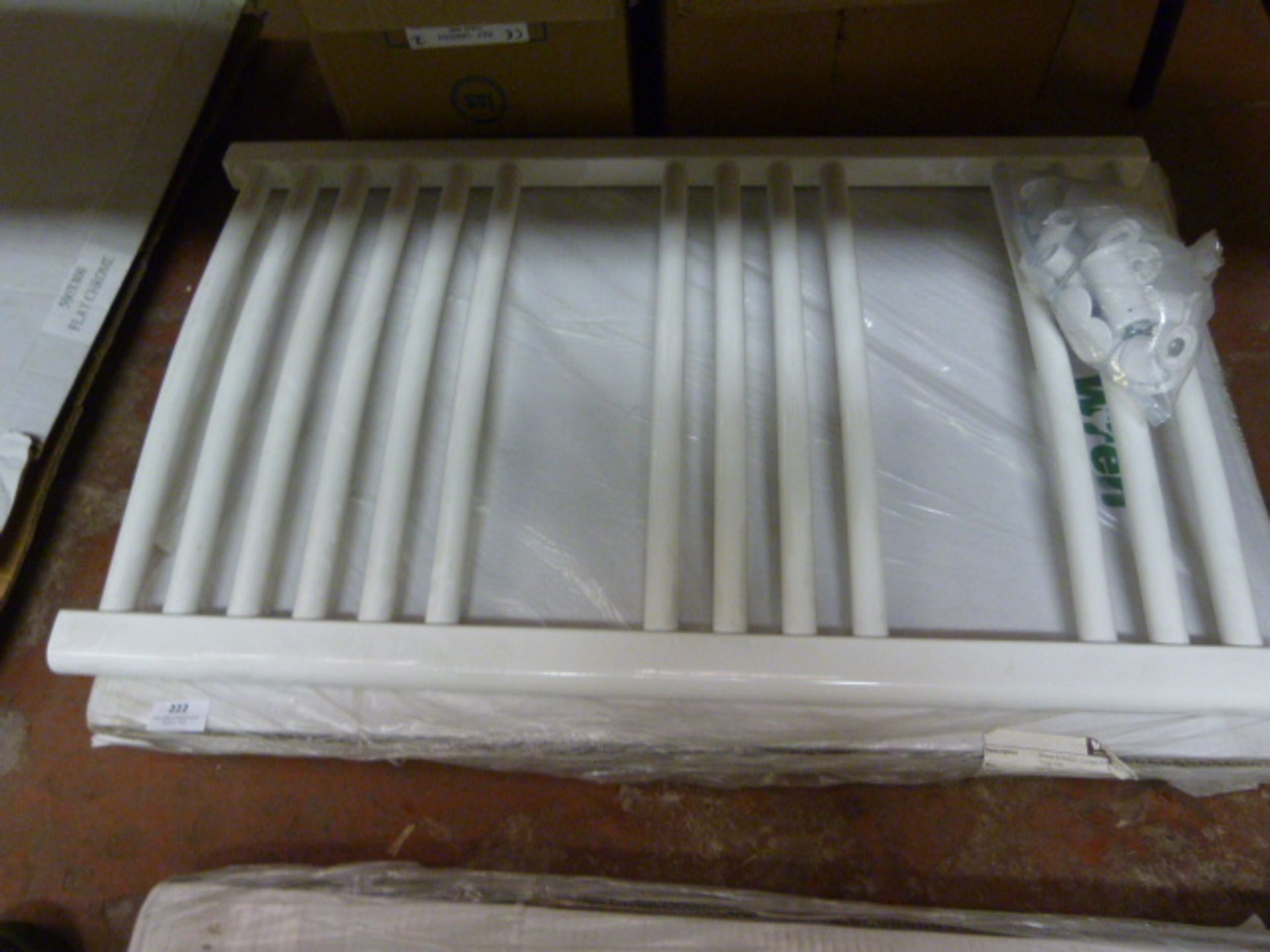 *White Curved Radiator 500x800