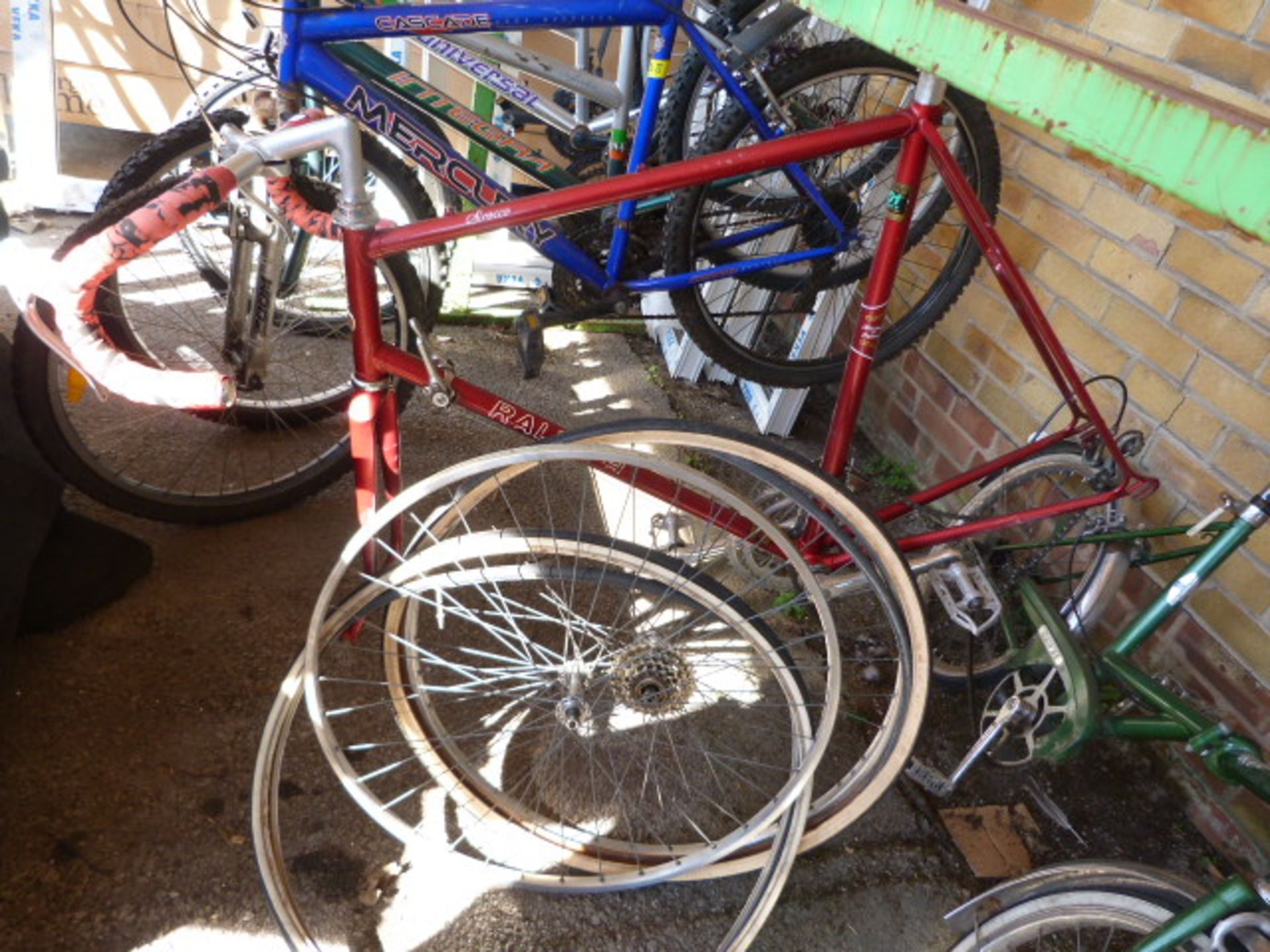 Red Raleigh Sirocco Mountain Bike