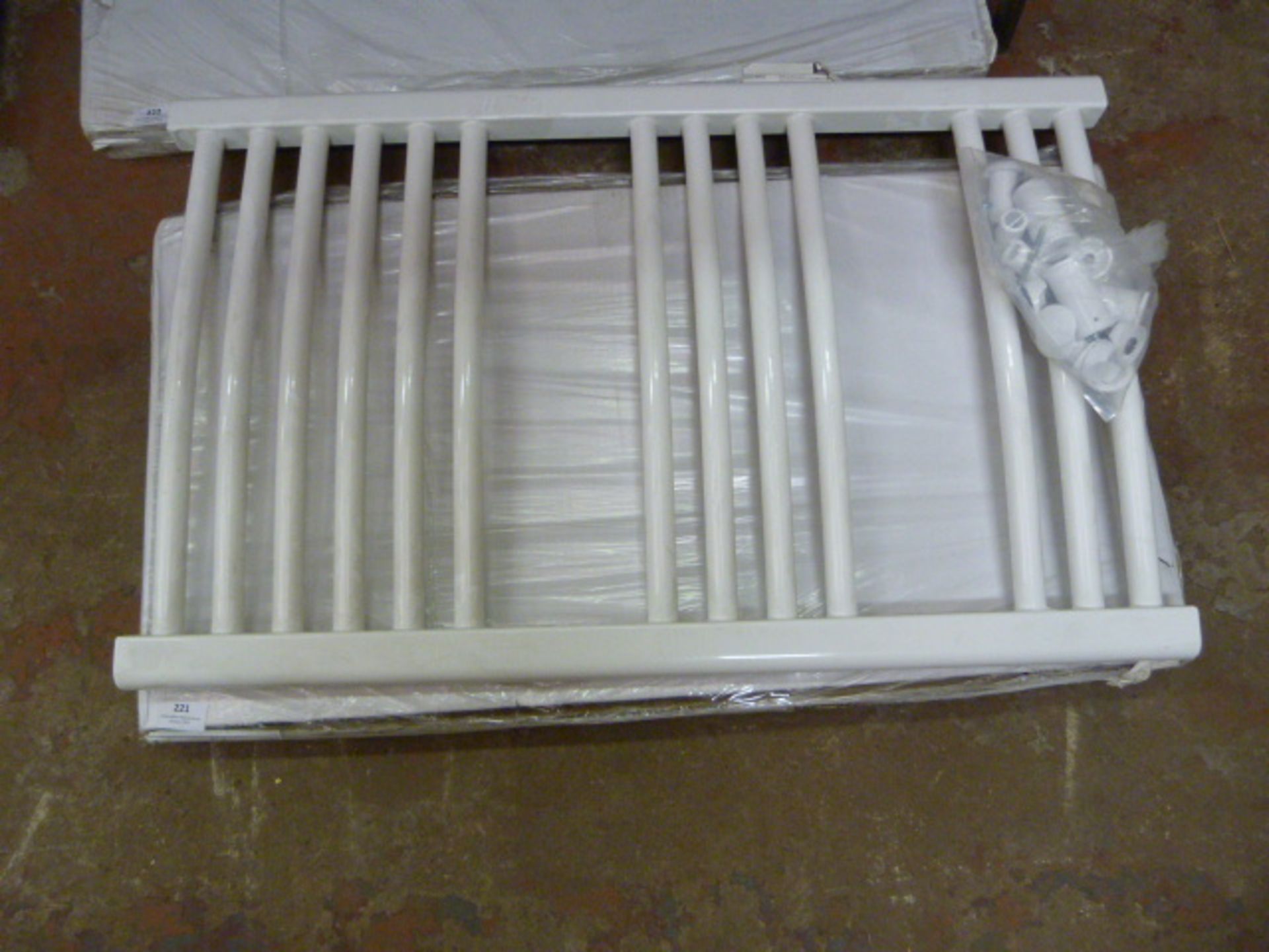 *White Curved Radiator 400x800